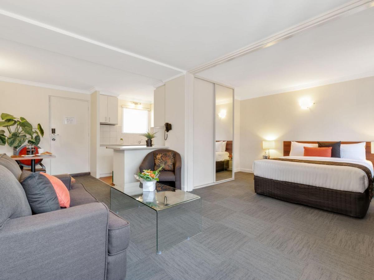 The Peninsula Riverside Serviced Apartments Perth Zewnętrze zdjęcie