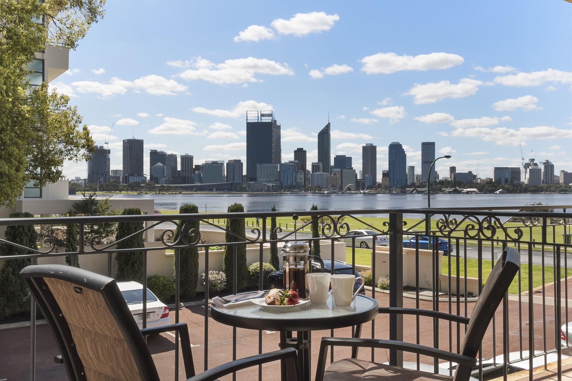 The Peninsula Riverside Serviced Apartments Perth Zewnętrze zdjęcie