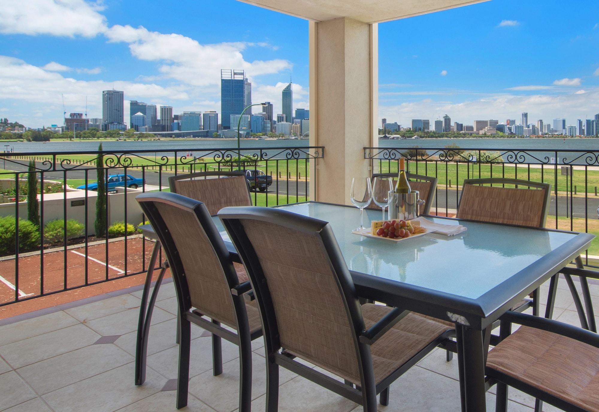 The Peninsula Riverside Serviced Apartments Perth Zewnętrze zdjęcie