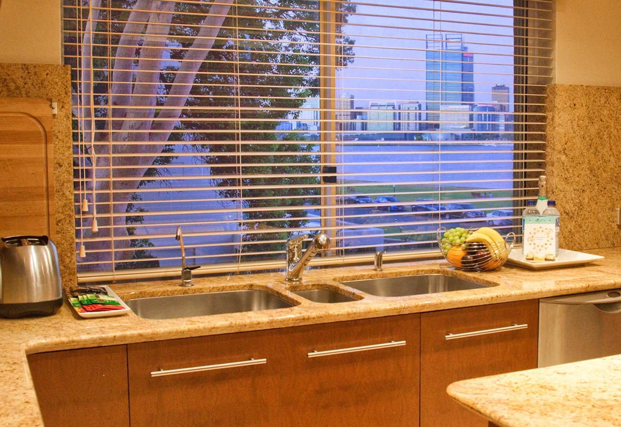 The Peninsula Riverside Serviced Apartments Perth Zewnętrze zdjęcie