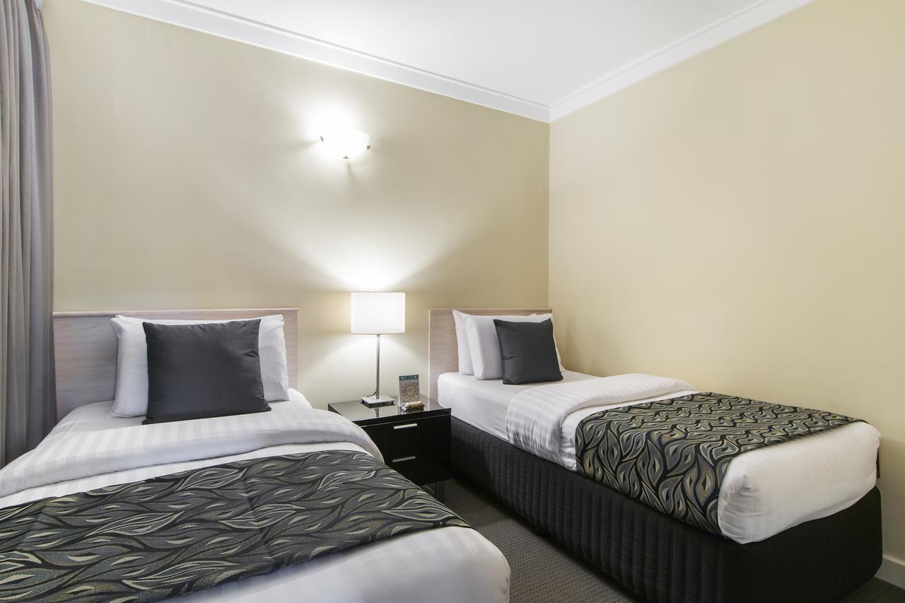 The Peninsula Riverside Serviced Apartments Perth Zewnętrze zdjęcie