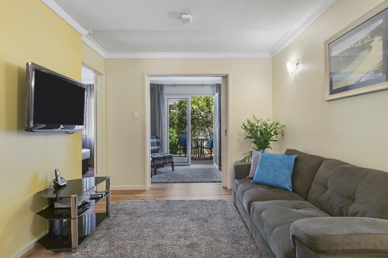 The Peninsula Riverside Serviced Apartments Perth Zewnętrze zdjęcie